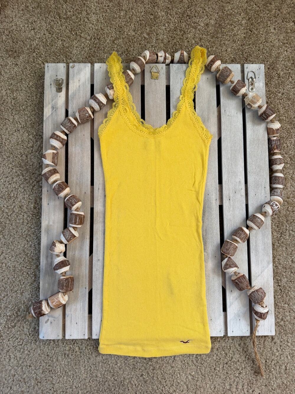 Vintage Y2K Hollister Yellow Lace Ribbed Cami Tank Top